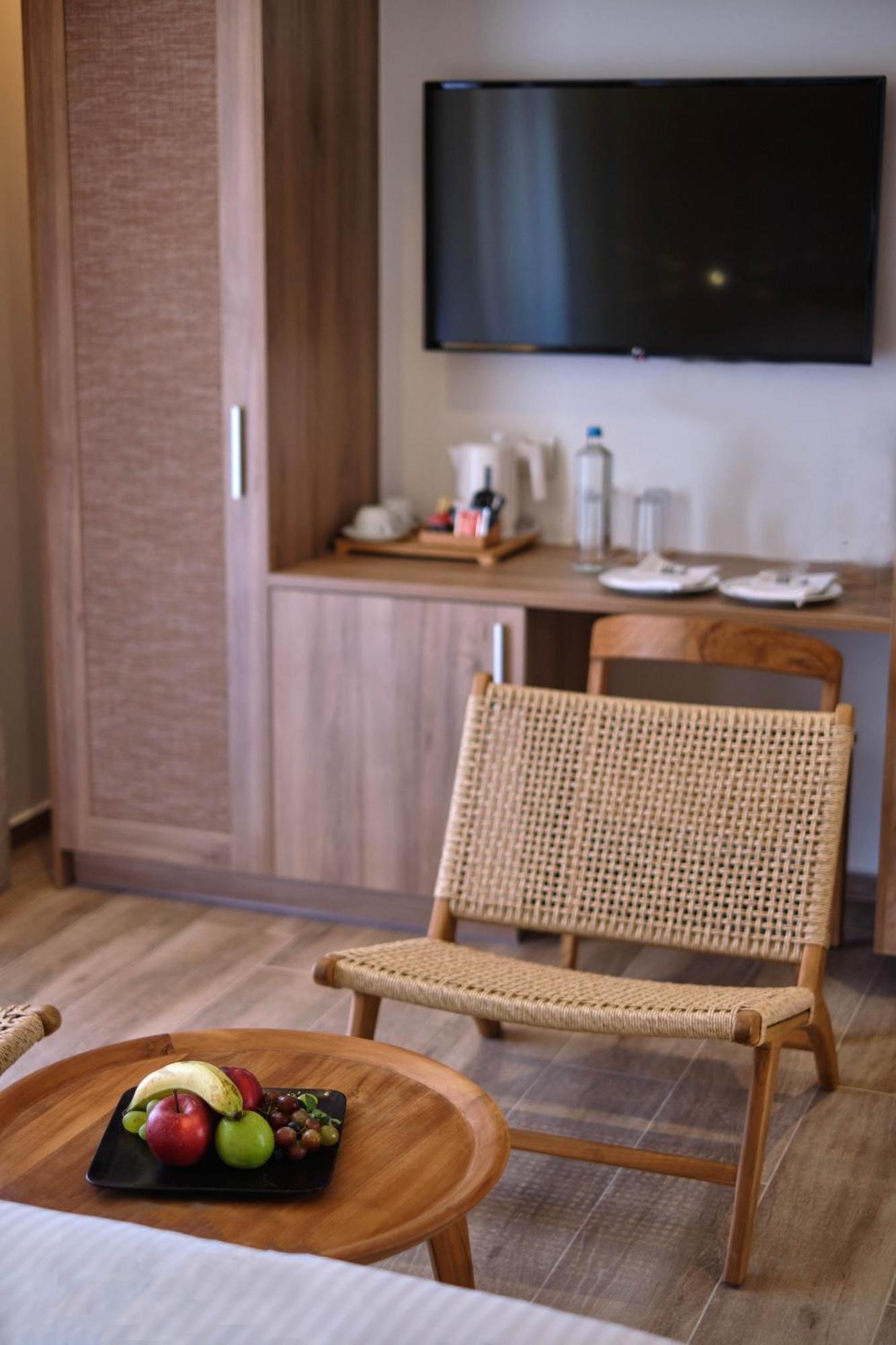 Utopia Blu Hotel Tigaki エクステリア 写真